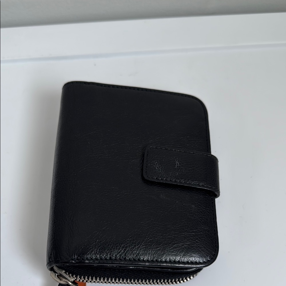 Dior Black Leather bifold wallet- pls read description - Picture 6 of 9